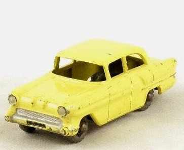 Matchbox reproduction 45A Vauxhall Victor green tinted plastic window unit 